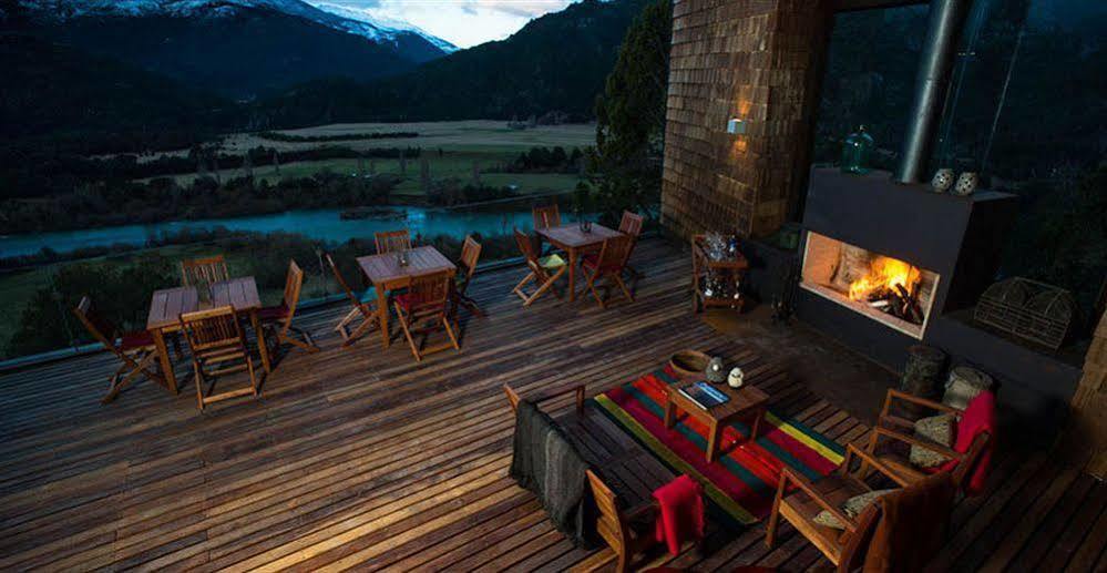 Uman Lodge Patagonia Chile Futaleufu Exterior photo